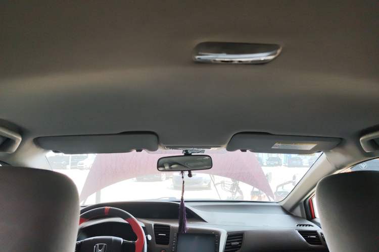 Used Honda Civic 2013 10th Anniversary 1.8L Automatic Comfort Version
