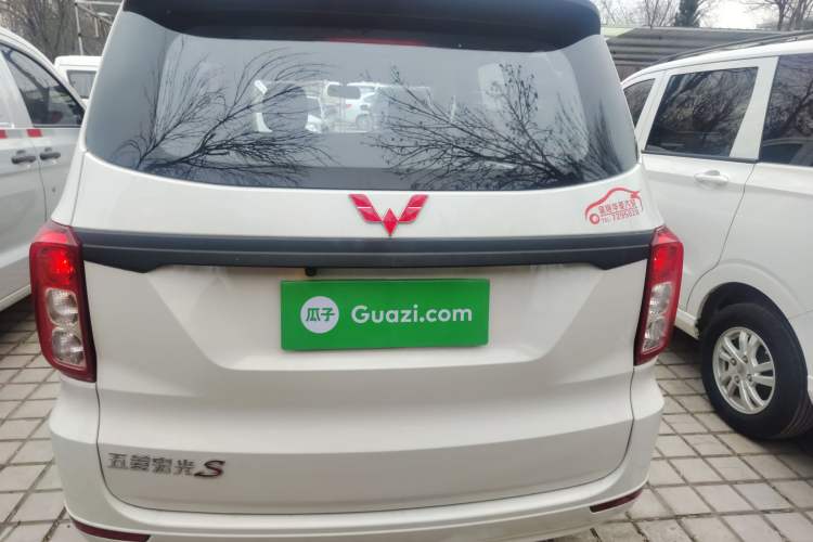 Used Wuling Hongguang 2019 1.5L S Basic Version China VI Standard LAR
