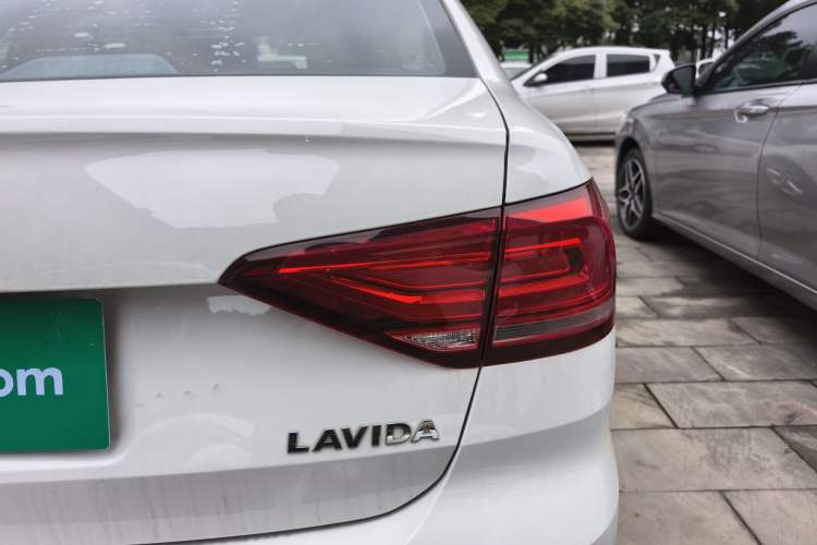 Used Volkswagen Lavida 2019 Lavida Start 1.5L Automatic Trendy Version China VI Standard