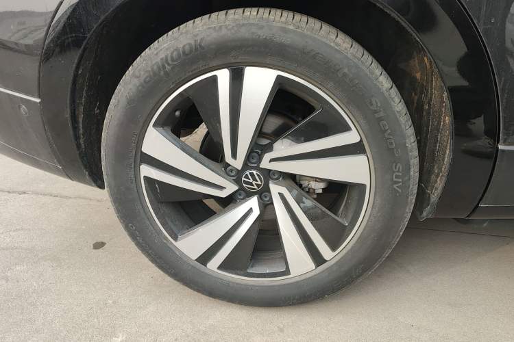 Used Volkswagen Tavendor 2023 380TSI Four-Wheel Drive R-Line Cruise Edition