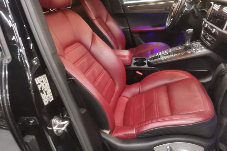 Used Porsche Macan 2018 Macan 2.0T
