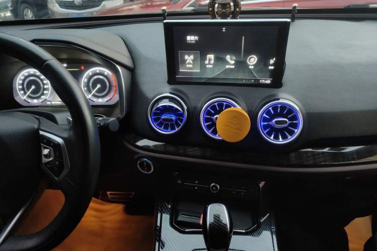 Used Wey VV5 2017 2.0T Flagship Edition
