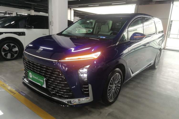 Used Buick GL8 New Energy 2024 Lu Zun Luxury Edition 7-Seater

