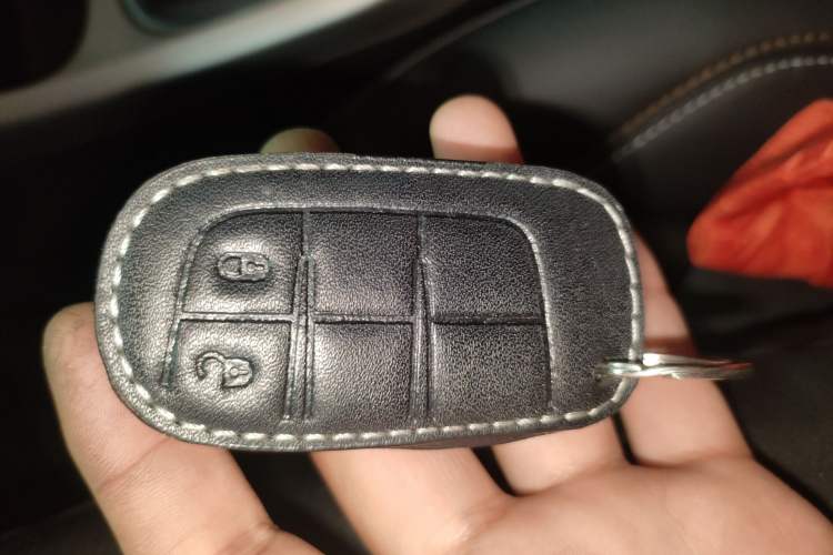 Used  Compass 2020 220T Automatic Leading Edition
