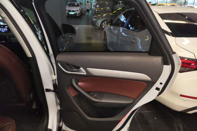 Used Audi Q3 2016 30 TFSI Collector's Edition Intelligent Model
