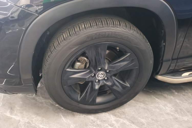 Used Toyota Highlander 2018 2.0T Four-Wheel Drive Knight Edition 7 Seats China VI Standard