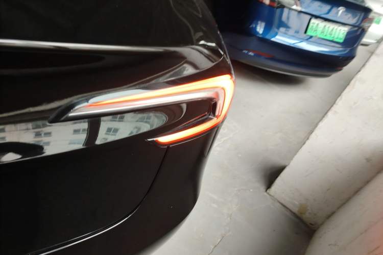 Used Tesla Model 3 2023 Rear-Wheel-Drive Version