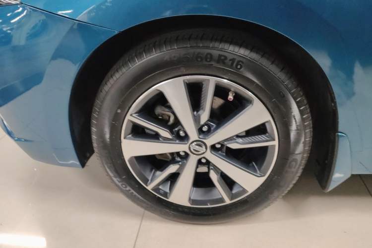 Used Nissan Lannia 2016 1.6L CVT Cool Edition
