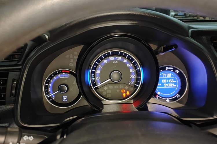 Used Honda Fit 2016 1.5L LXS CVT Comfort Sunroof Version
