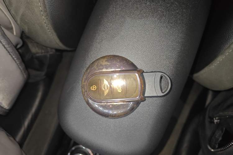 Used  MINI 2015 1.5T COOPER Excitement Five-Door Edition