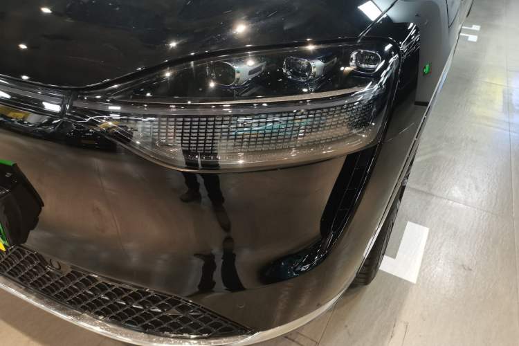 Used Hima AITO M9 2024 Range-Extended Ultra Version 52 kWh 5-Seater Model