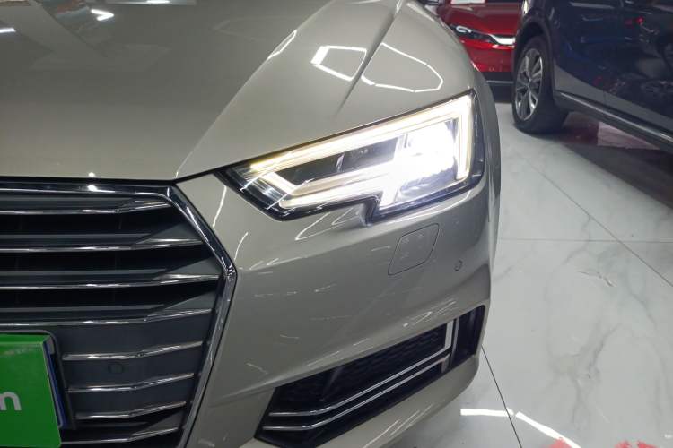 Used Audi A4L 2018 30th Anniversary Edition 40 TFSI Fashion Model