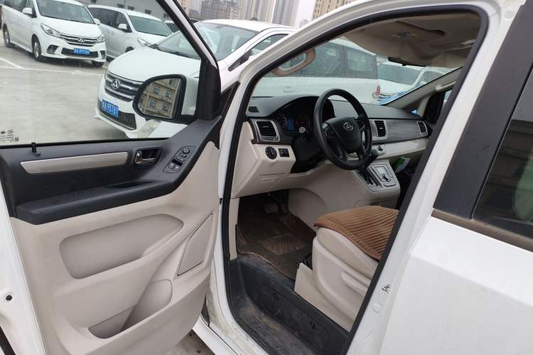 Used SAIC MAXUS G10 2018 PLUS 2.0T Automatic Smart Edition
