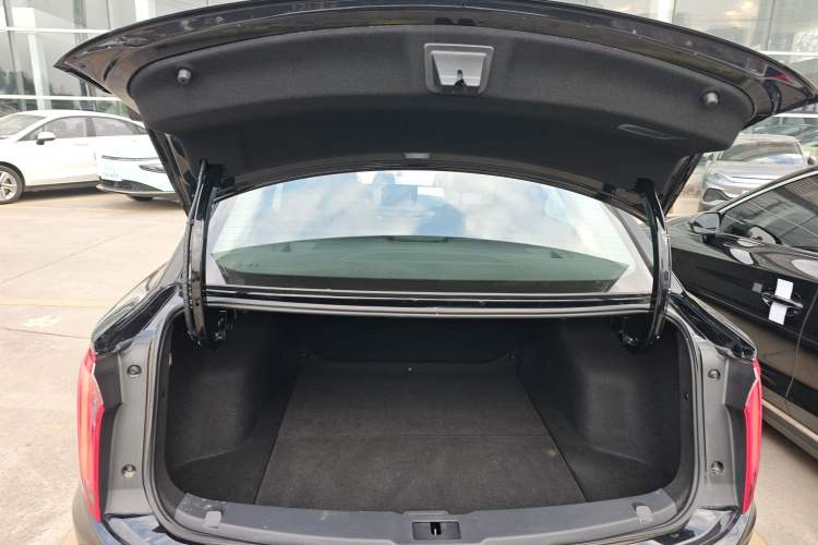 Used Hongqi E-QM5 2023 Revised Version Basic Travel Edition
