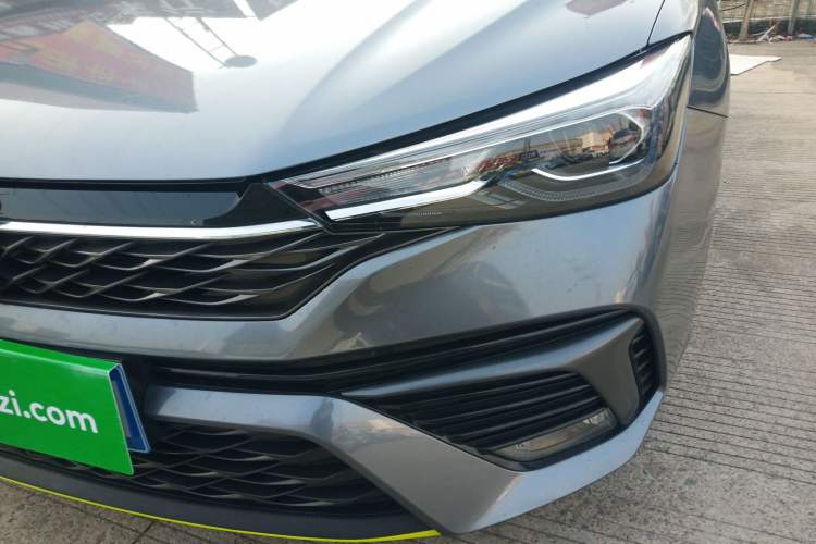 Used Roewe i5 2021 Revised Version 1.5L CVT Diamond Edition