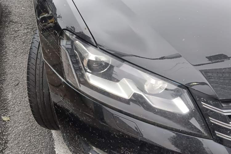 Used Volkswagen Passat 2014 2.0 TSI DSG Ultimate Edition