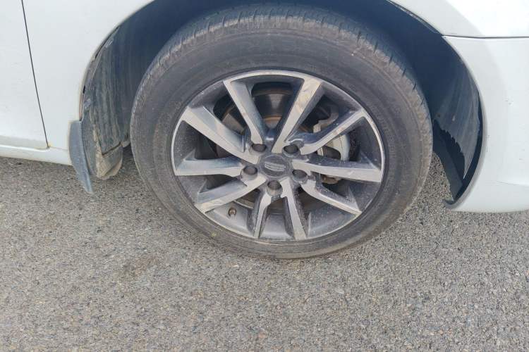 Used Geely Auto Emgrand 2019 Leading Edition 1.5L CVT Upward Asian Games Edition China V
