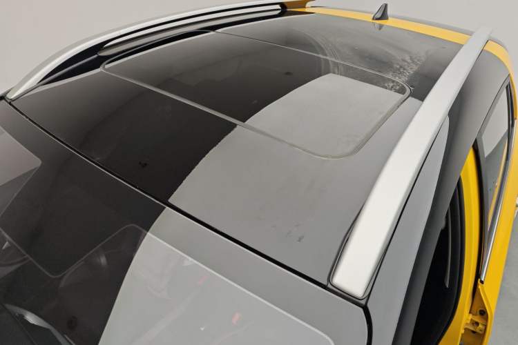 Used Kia kx1 Stonic 2021 1.4L CVT Sunroof Model