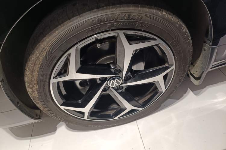 Used Volkswagen Passat 2024 380TSI Starry Luxury Edition