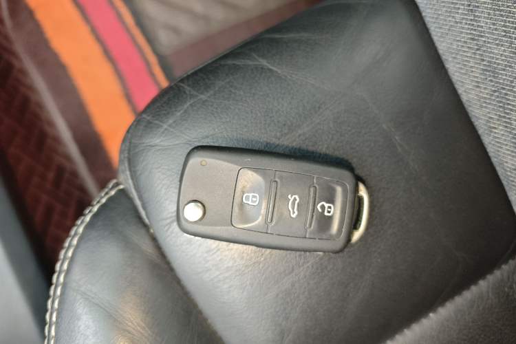 Used Volkswagen Tiguan 2017 300TSI Automatic Two-Wheel Drive Silk Road Comfort Edition