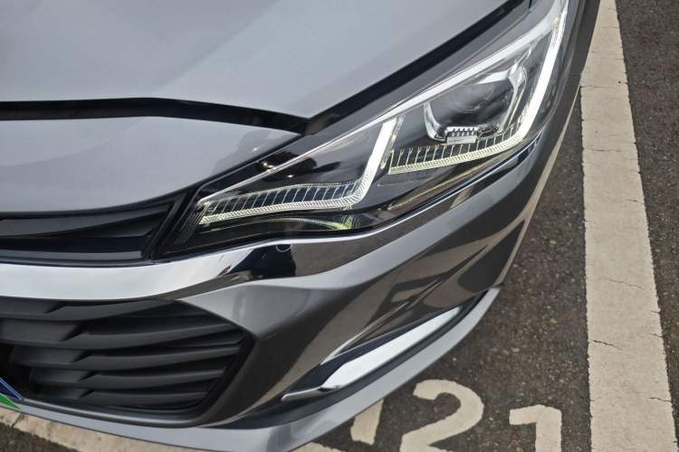 Used Chevrolet Monza 2022 320 Automatic Enjoyment Sunroof Version
