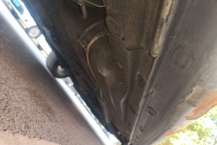 Used Volkswagen Lavida 2013 Restyled Classic 1.6L Manual Comfort Edition
