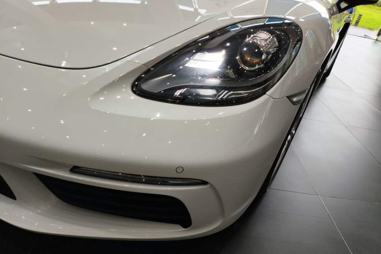 Used Porsche 718 2020 Boxster 2.0T