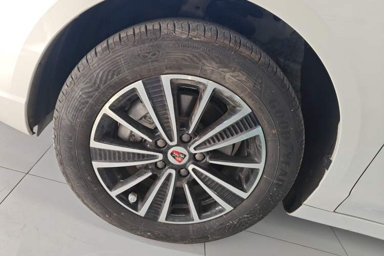 Used Roewe Ei5 2019 Smart Connect Flagship Edition