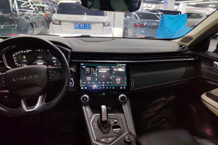 Used Lynk & Co 05 2020 2.0TD Two-Wheel Drive Shine Halo
