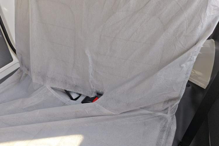 Used Wuling Yangguang 2024 300KM Comfort Version Passenger Van 75kW
