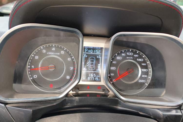 Used Zotye Domy X5 2017 Upgraded Model 1.5T CVT ZhiXian Edition
