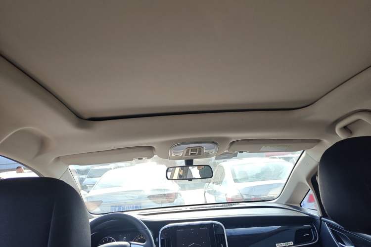 Used BYD Song MAX 2017 1.5T Automatic Smart Connect Elite 7-Seater
