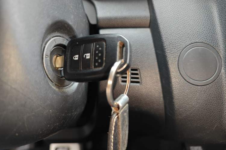 Used Honda Fit 2014 1.5L SE CVT Fashion Model
