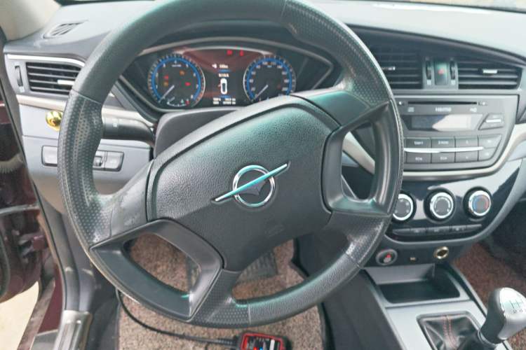 Used Haima M6 2017 1.6L Manual Comfort Model
