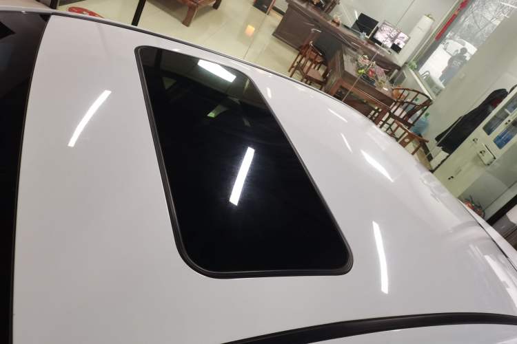 Used Geely Auto Emgrand GL 2017 1.8L Manual Elite Model
