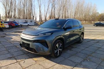 Used BYD Tang L 2025 EV with 670 km Range LiDAR and Premium Features