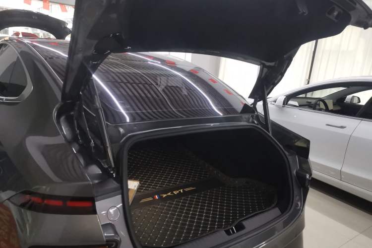 Used XPeng P7 2022 670N+