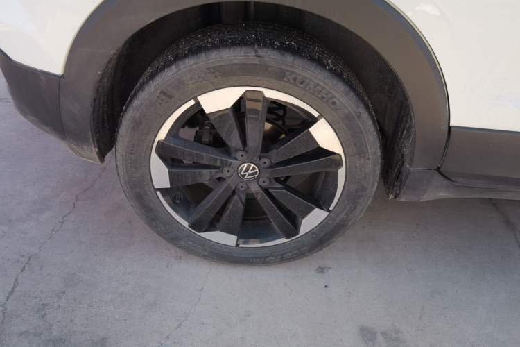 Used Volkswagen Tacqua 2023 200TSI DSG Joy-Connect Edition