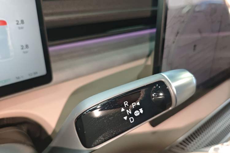 Used XPeng X9 2025 740 Ultra-Long Range Max