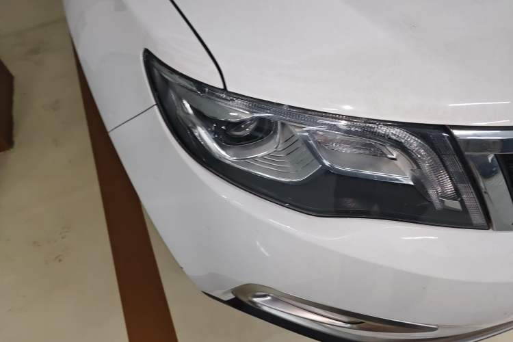 Used Geely Auto Emgrand X7 Sport 2016 1.8TD Automatic ZhiZun Version