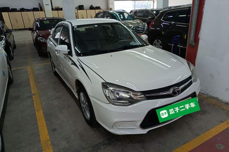 Used Soueast V3 Lingyue 2015 1.5L AMT Happiness Edition