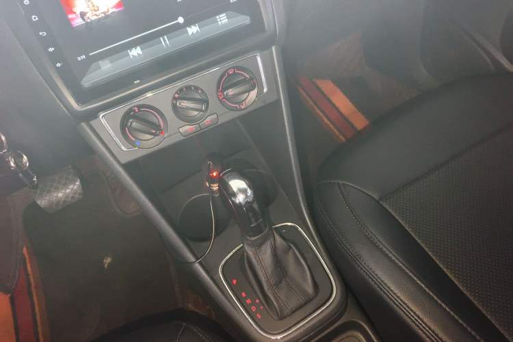 Used Volkswagen Polo 2014 1.6L Automatic Comfort Edition