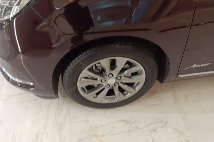 Used Buick GL8 2021 Avenir Aivia Six-Seat Luxury Edition
