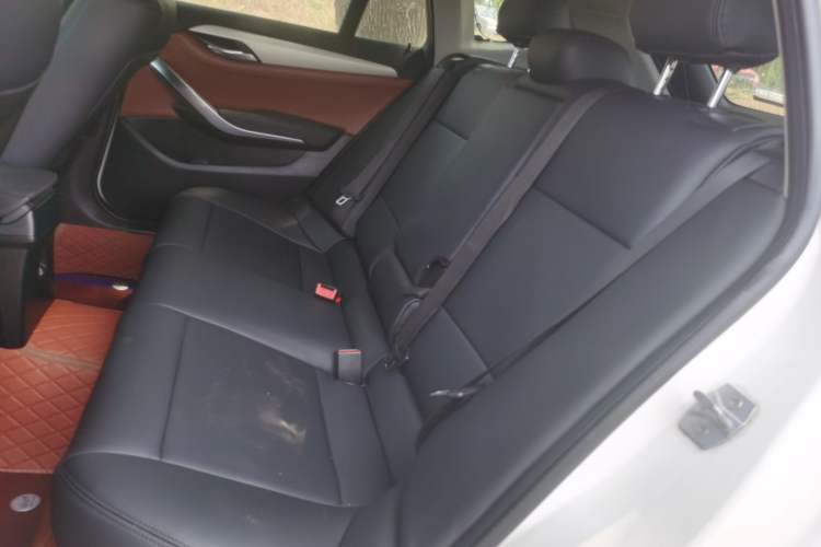 Used BMW X1 2013 sDrive18i Fashion Model
