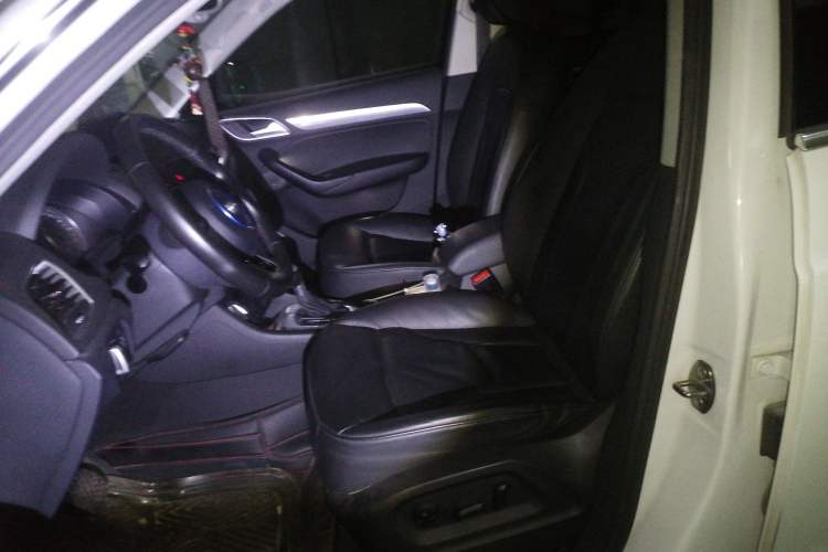 Used Audi Q3 2016 35 TFSI Collection Edition Comfort Model
