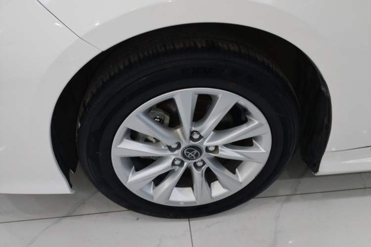 Used Toyota Corolla 2023 1.8L Smart Electric Hybrid Dual-Motor Elite Edition
