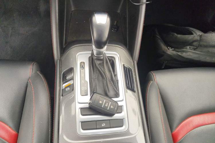 Used Changan CS55 2017 1.5T Automatic Colorful Edition
