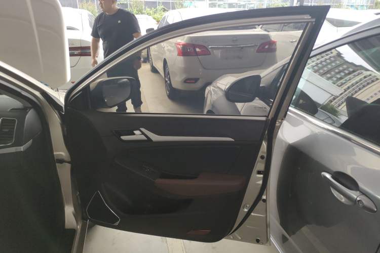 Used Geely Auto Vision 2017 1.5L Manual Happiness Edition
