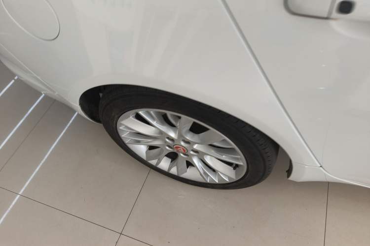 Used Jaguar XF 2014 XF 2.0T Luxury Edition