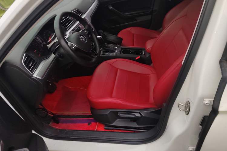 Used Volkswagen Lamando 2021 230TSI DSG Fashion Edition